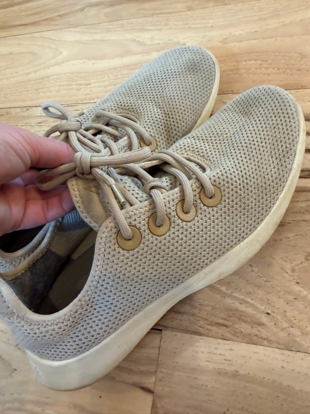 Allbirds sneakers size 10 - Picture 2 of 6